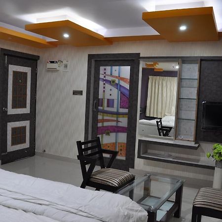 Hotel Av Comforts Bengaluru Kültér fotó