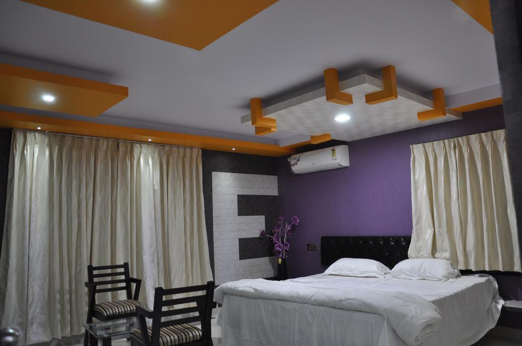 Hotel Av Comforts Bengaluru Szoba fotó